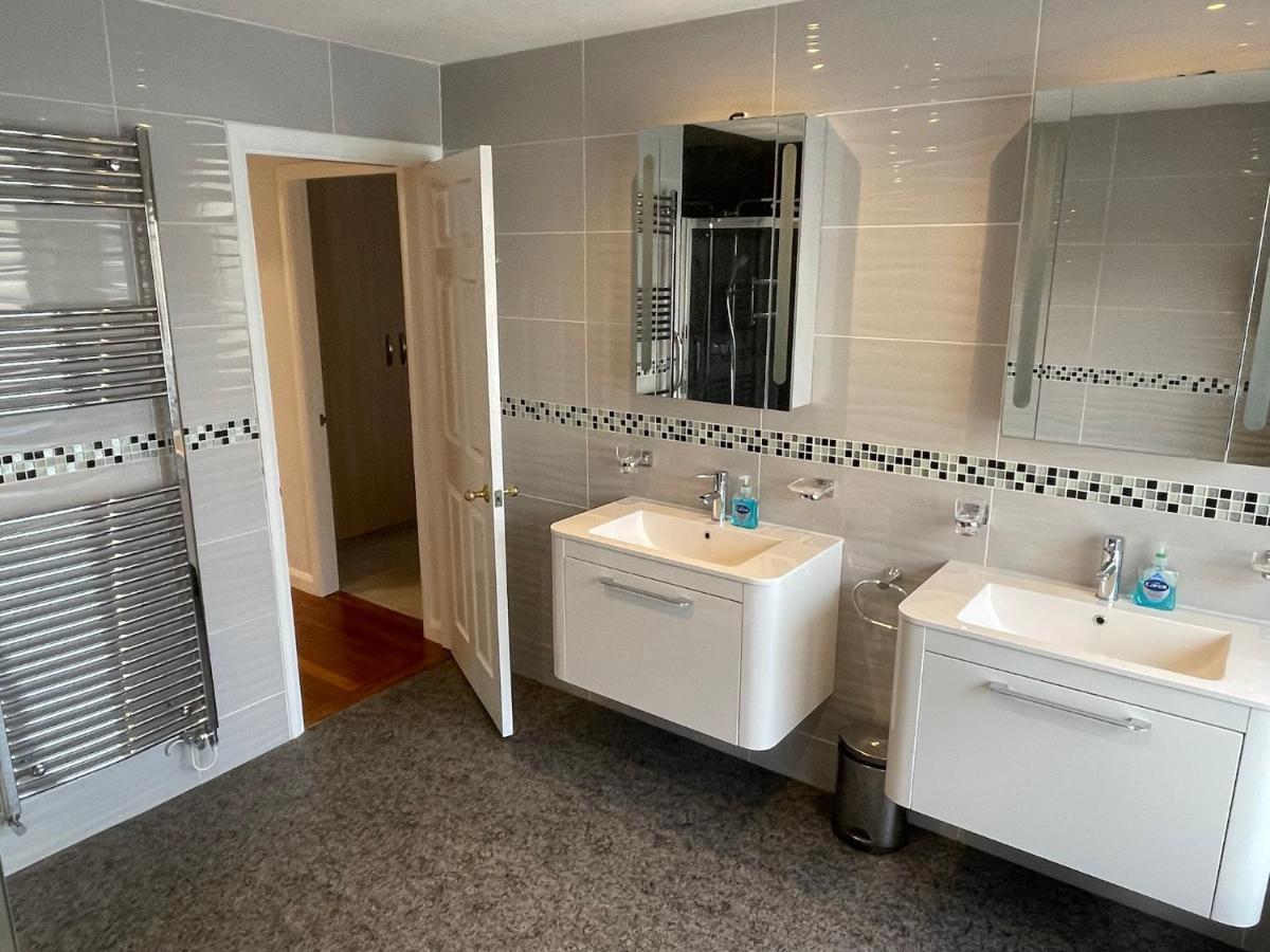 'Sounion' - Fabulous, Spacious Modern House With Large Private Garden In Leafy Lytham Lytham St Annes Extérieur photo