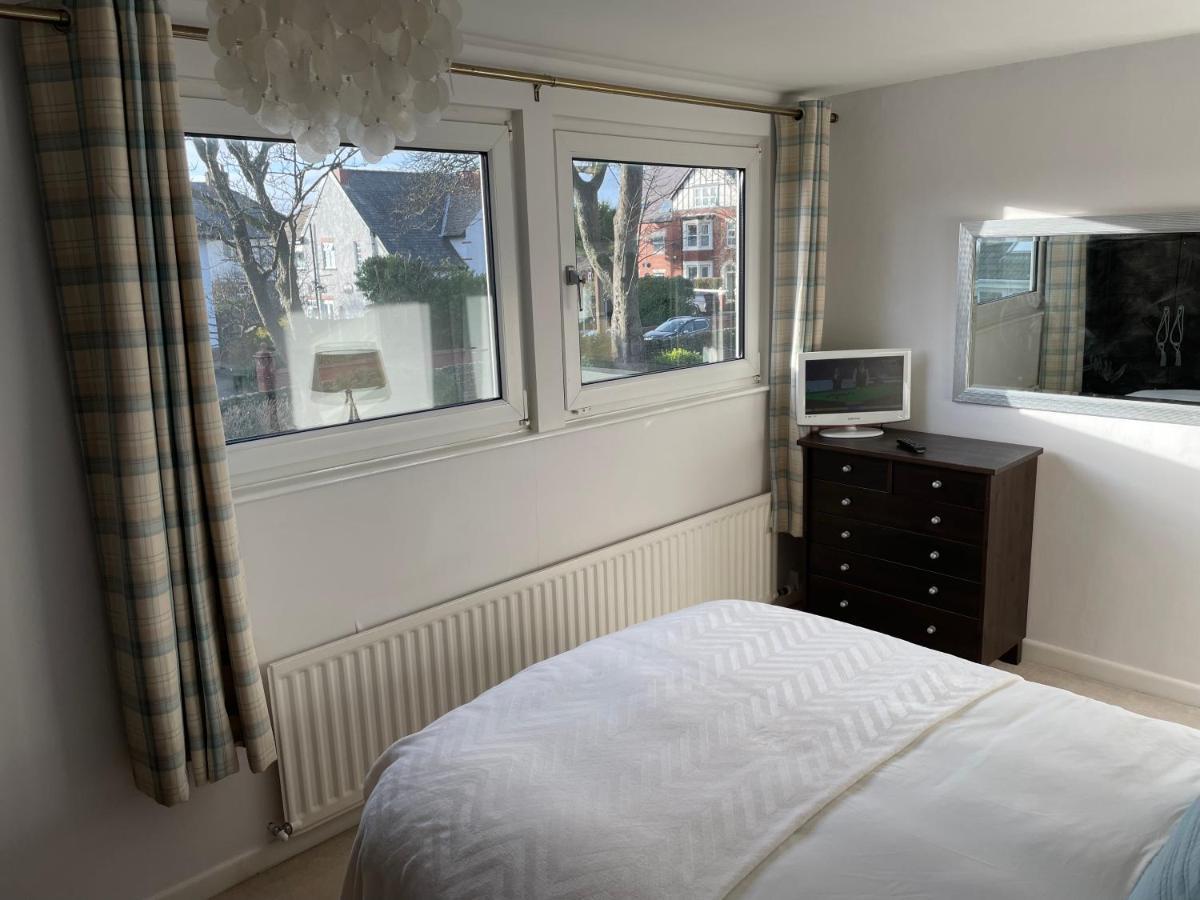 'Sounion' - Fabulous, Spacious Modern House With Large Private Garden In Leafy Lytham Lytham St Annes Extérieur photo